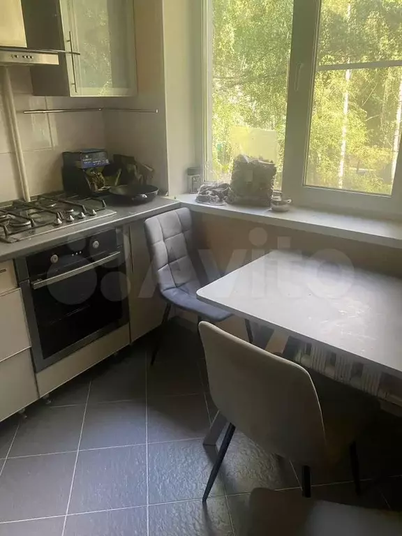 2-к. квартира, 56 м, 4/5 эт. - Фото 0