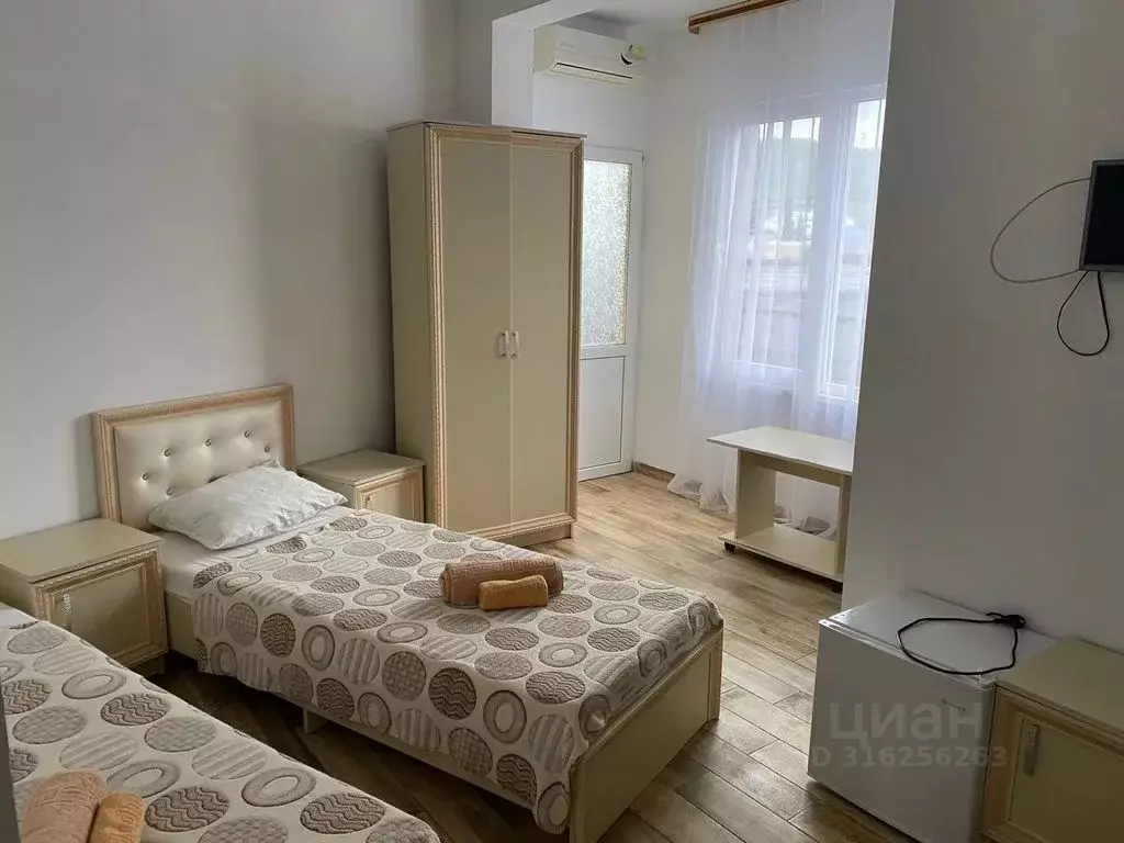 Комната Краснодарский край, Сочи Львовская ул., 38Б - Фото 1