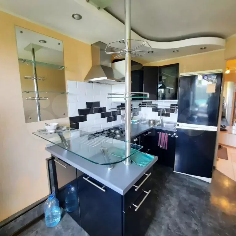 2-к. квартира, 42 м, 9/9 эт. - Фото 0