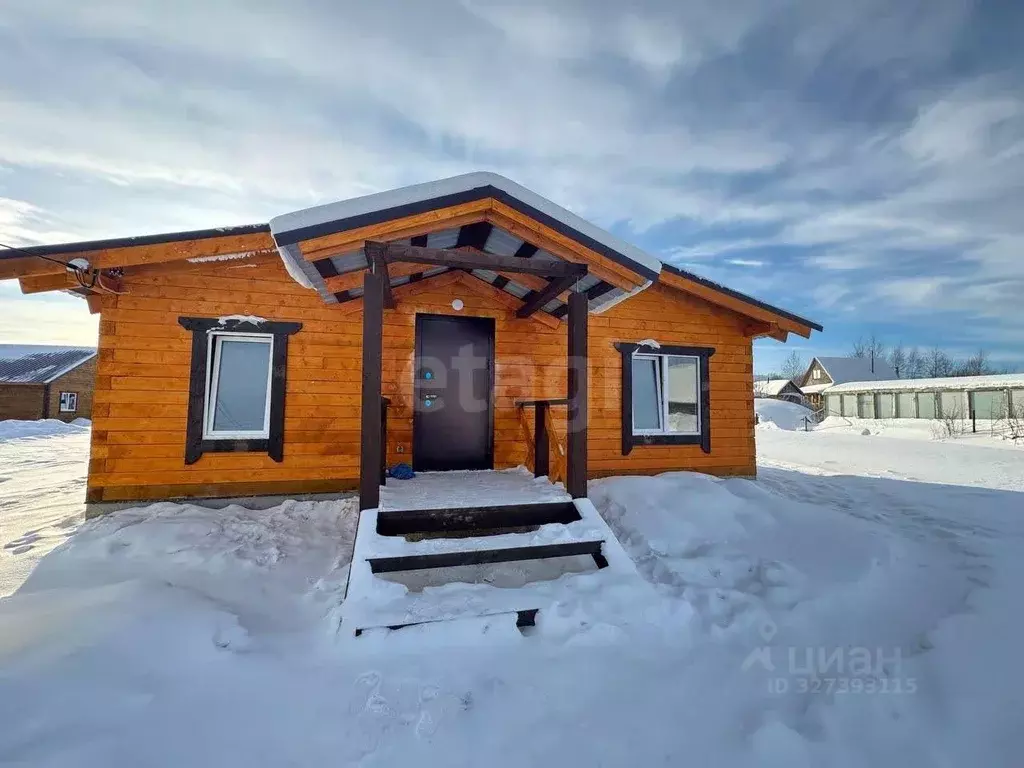 Дом в Башкортостан, Уфимский район, Кирилловский сельсовет, д. ... - Фото 1