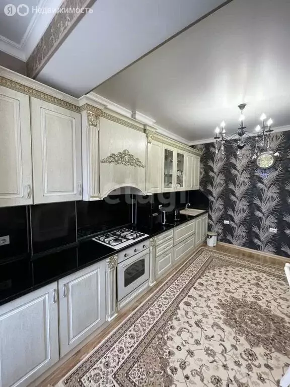 2-комнатная квартира: Дербент, улица Сальмана, 89К (73 м) - Фото 1