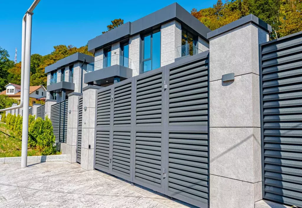 Дом в Краснодарский край, Сочи городской округ, с. Сергей-Поле пер. ... - Фото 2