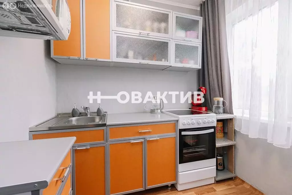 2-комнатная квартира: Новосибирск, улица Лейтенанта Амосова, 62 (47.2 ... - Фото 1