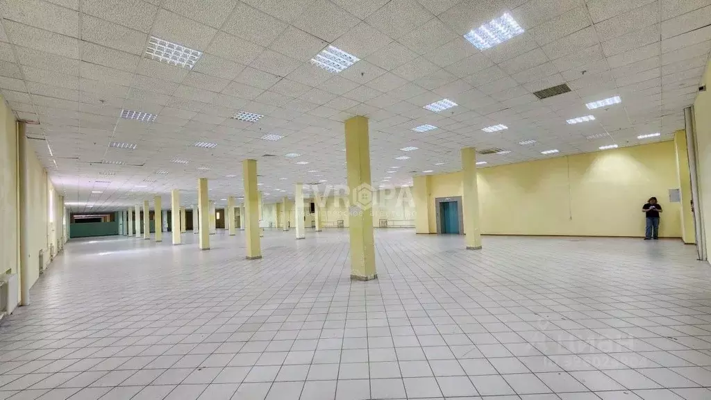 Офис в Ульяновская область, Ульяновск Октябрьская ул., 22Гк2 (1000 м) - Фото 2