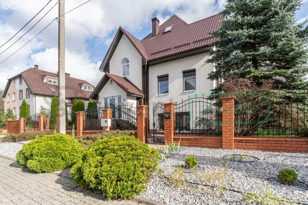 Дом в Калининград, улица Евгения Колесникова (224 м) - Фото 1