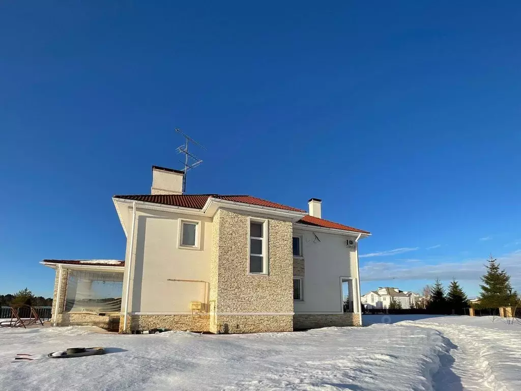 Дом в Московская область, Наро-Фоминский городской округ, д. Глаголево ... - Фото 1