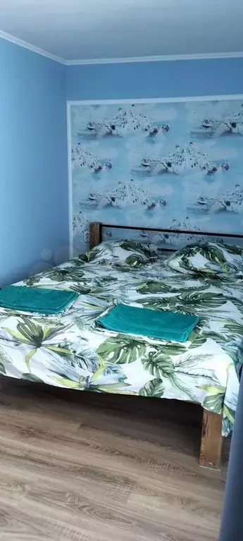 Комната 12 м в 3-к., 2/2 эт. - Фото 0