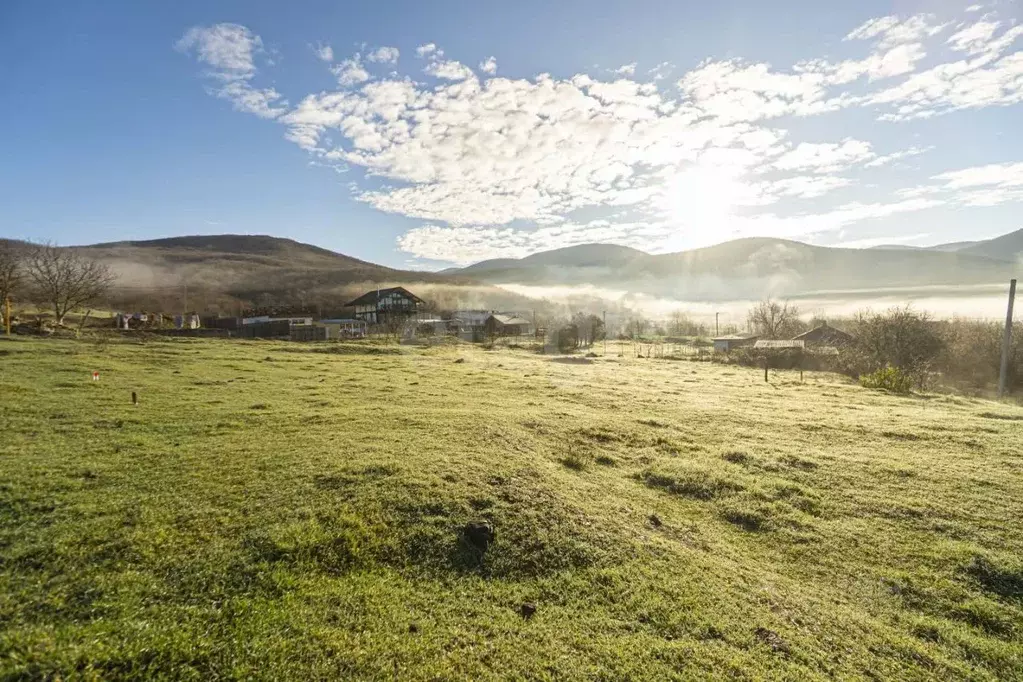 Участок в Севастополь с. Россошанка, ул. Байдарская, 17А (10.0 сот.) - Фото 1