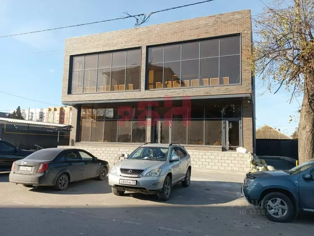 Помещение свободного назначения в Тюменская область, Тюмень ул. ... - Фото 2