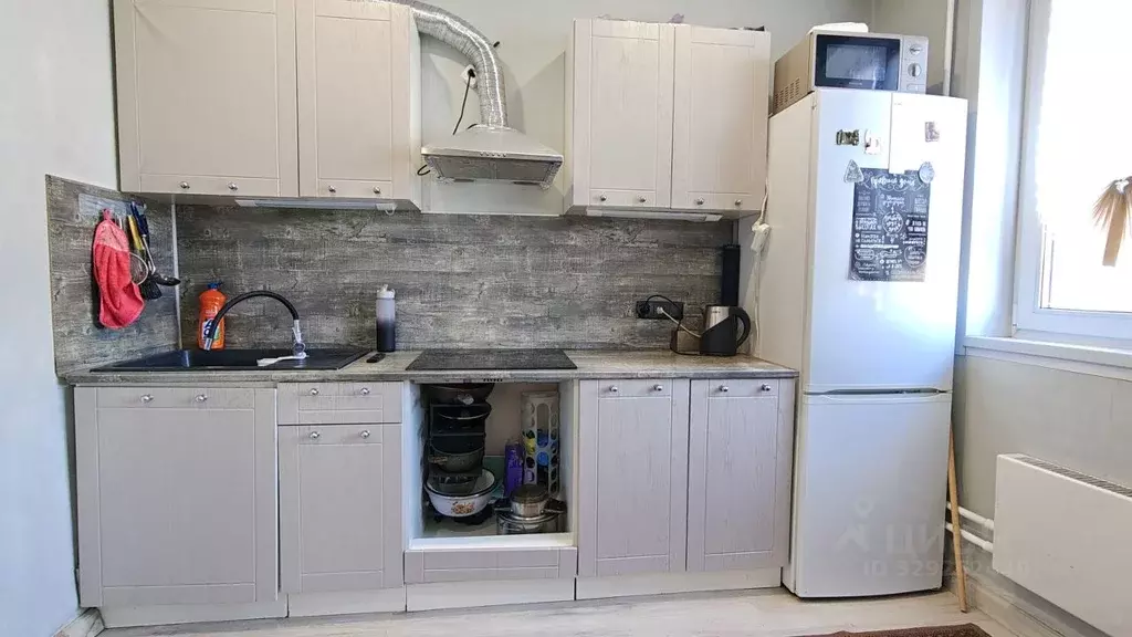 2-к кв. Московская область, Лобня ул. Чехова, 12 (56.9 м) - Фото 2