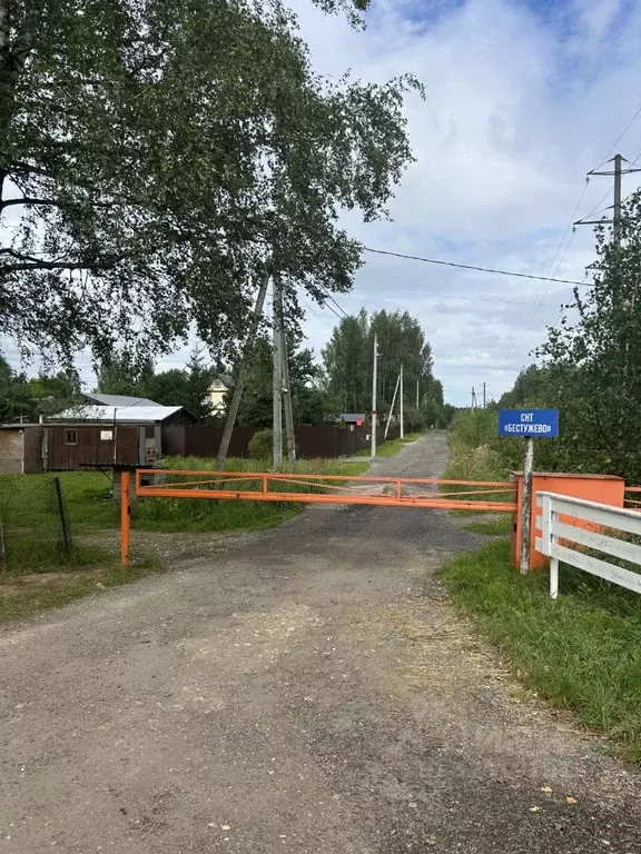 Участок в Московская область, Можайский муниципальный округ, Бестужево ... - Фото 2