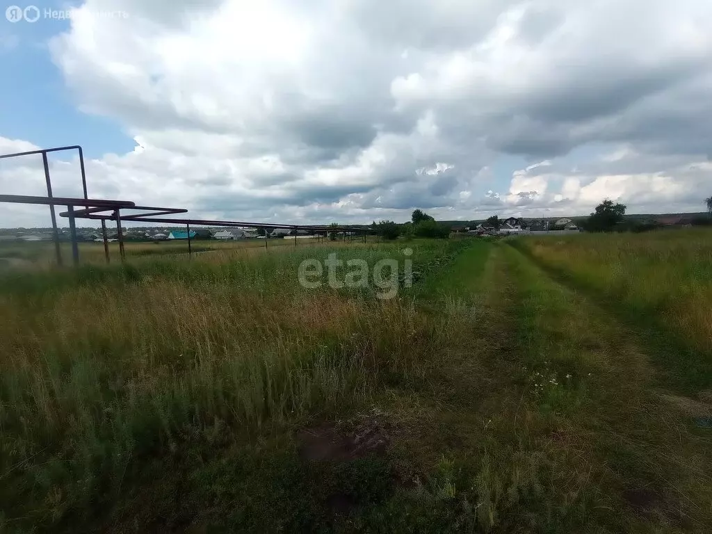 Участок в Балашов, Лесная улица (20 м) - Фото 0