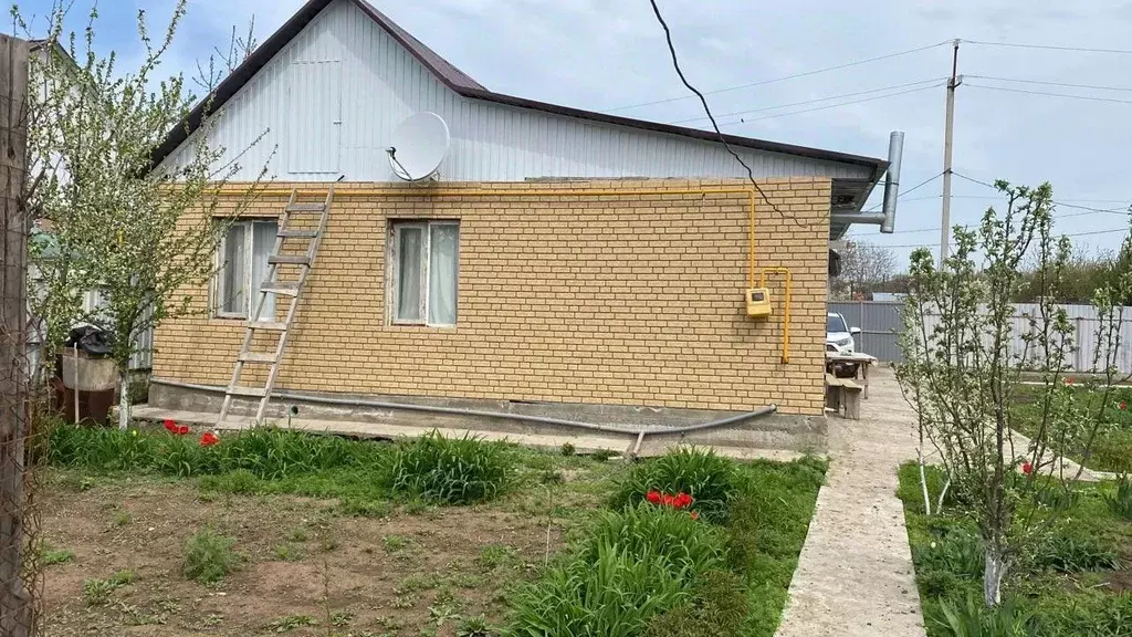 Дом в Астраханская область, Астрахань Дружба садовое товарищество, 13 ... - Фото 0