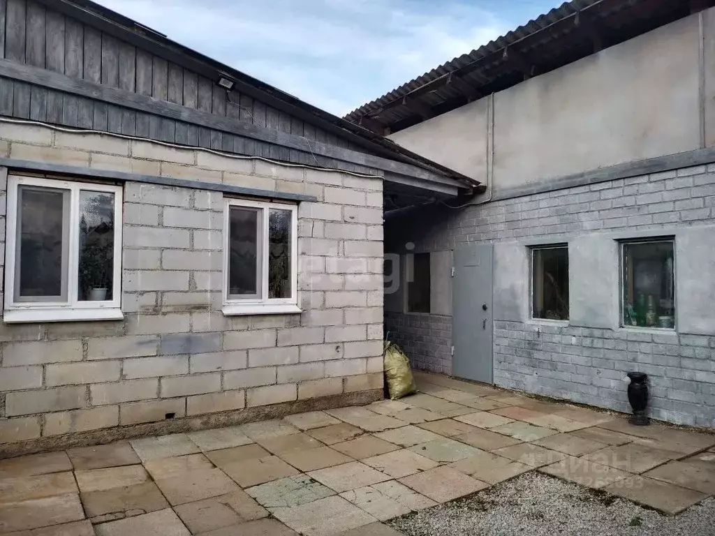 Дом в Свердловская область, Екатеринбург ул. Калинина, 132 (76 м) - Фото 0
