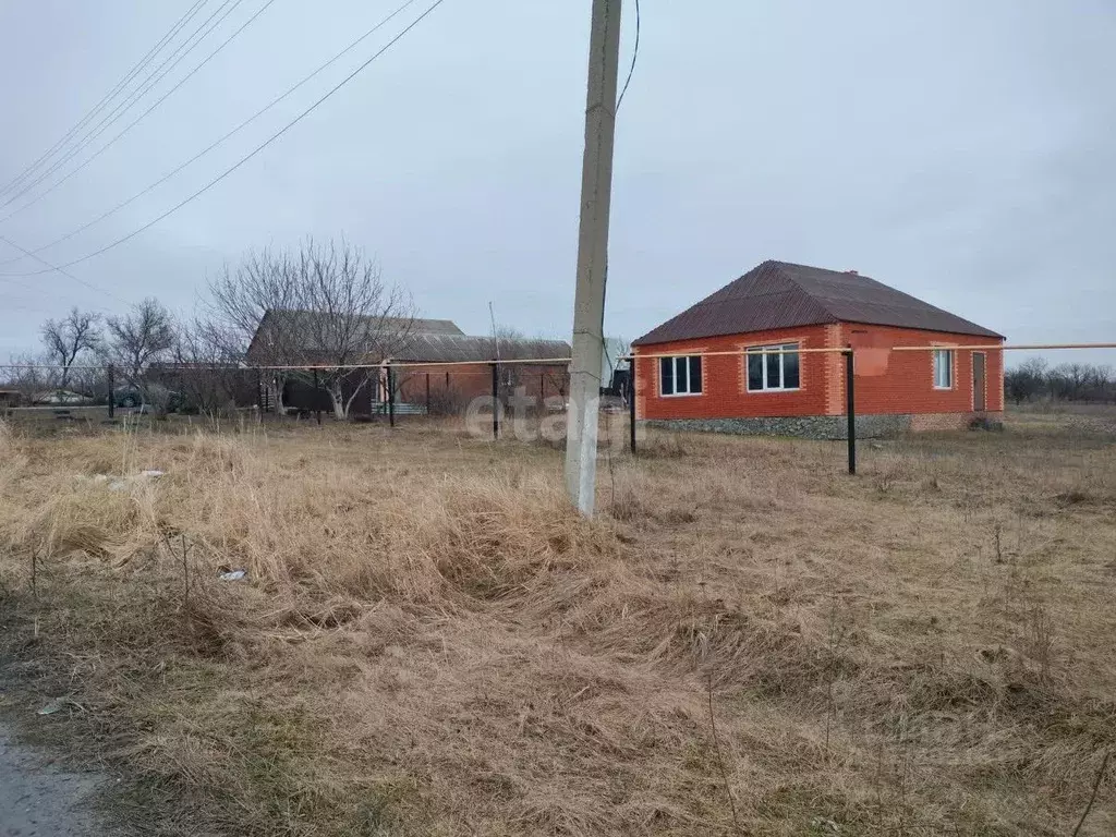 Дом в Ростовская область, Родионово-Несветайский район, Болдыревское ... - Фото 0