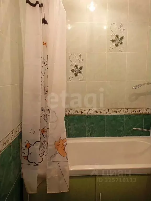 3-к кв. Алтайский край, Барнаул ул. Глушкова, 24/60 (45.8 м) - Фото 0