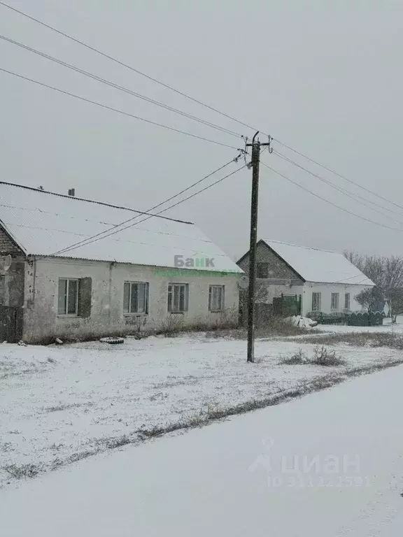 3-к кв. Саратовская область, Вольский район, Верхнечернавское ... - Фото 0