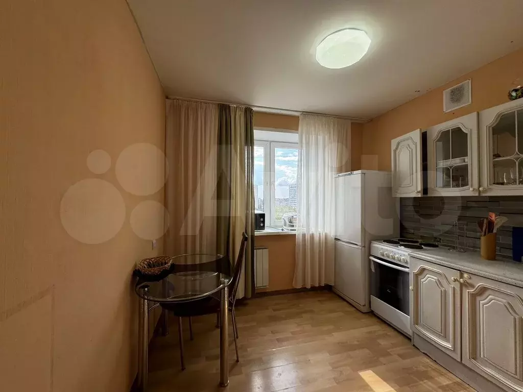 1-к. квартира, 35 м, 10/10 эт. - Фото 1