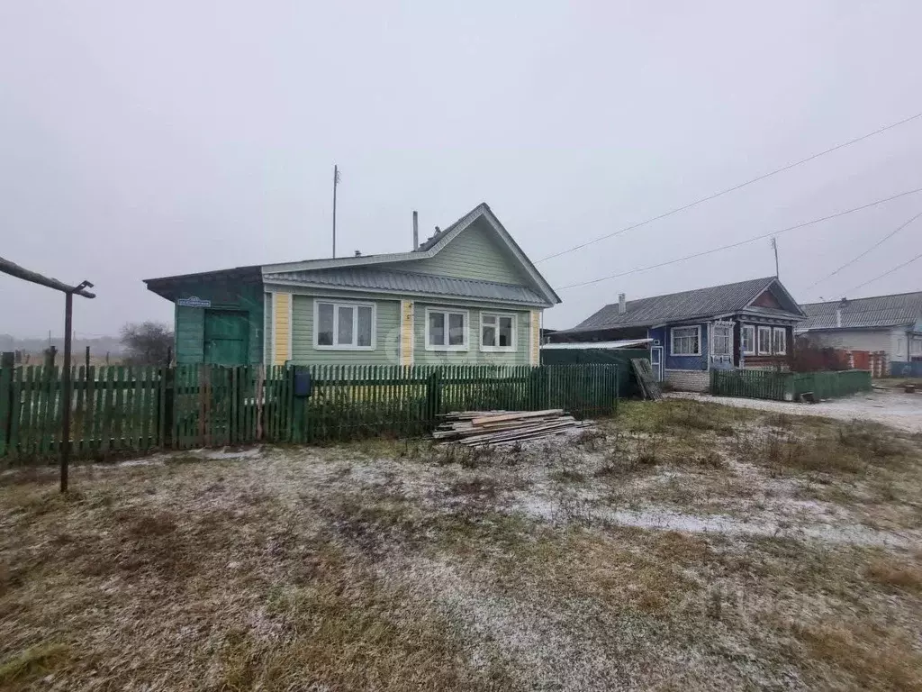 Дом в Нижегородская область, Навашинский муниципальный округ, с. ... - Фото 0