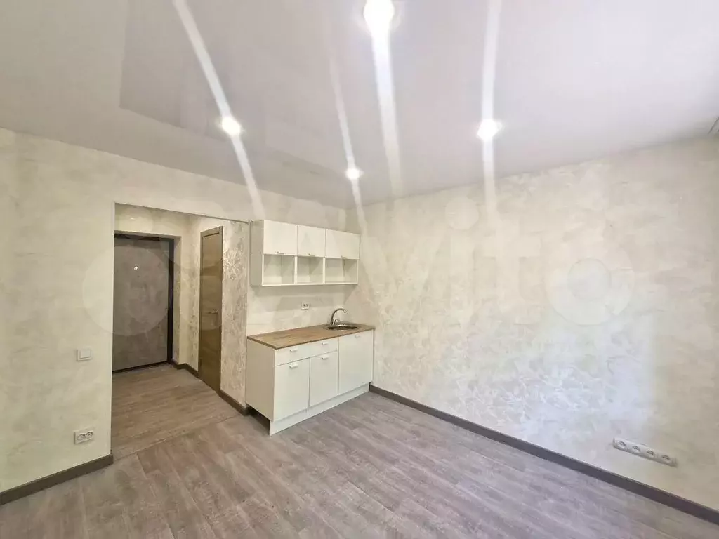 Комната 17,5 м в 1-к., 2/5 эт. - Фото 0