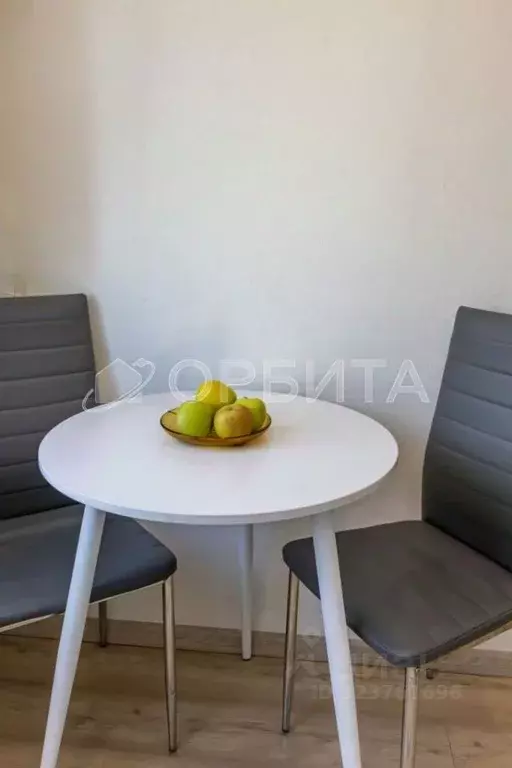 2-к кв. Тюменская область, Тюмень ул. Гастелло, 69 (47.8 м) - Фото 2