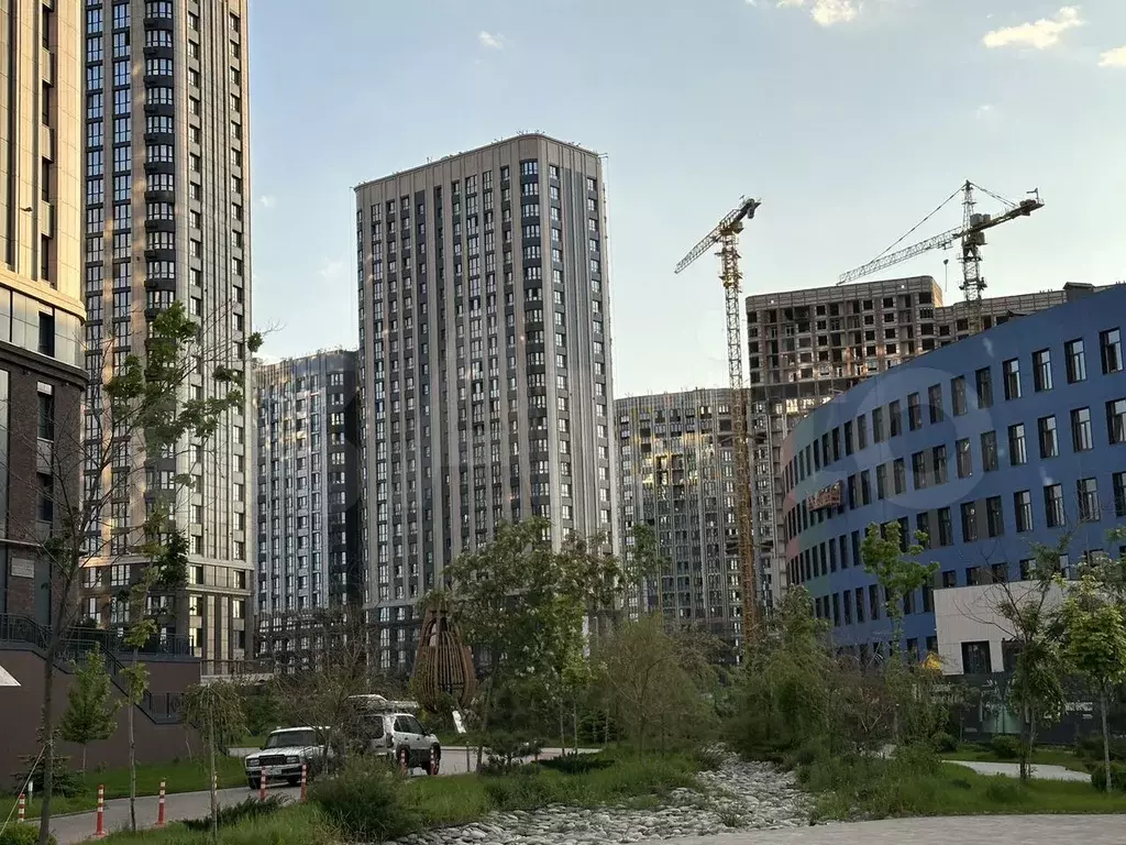 3-к. квартира, 94 м, 3/24 эт. - Фото 1