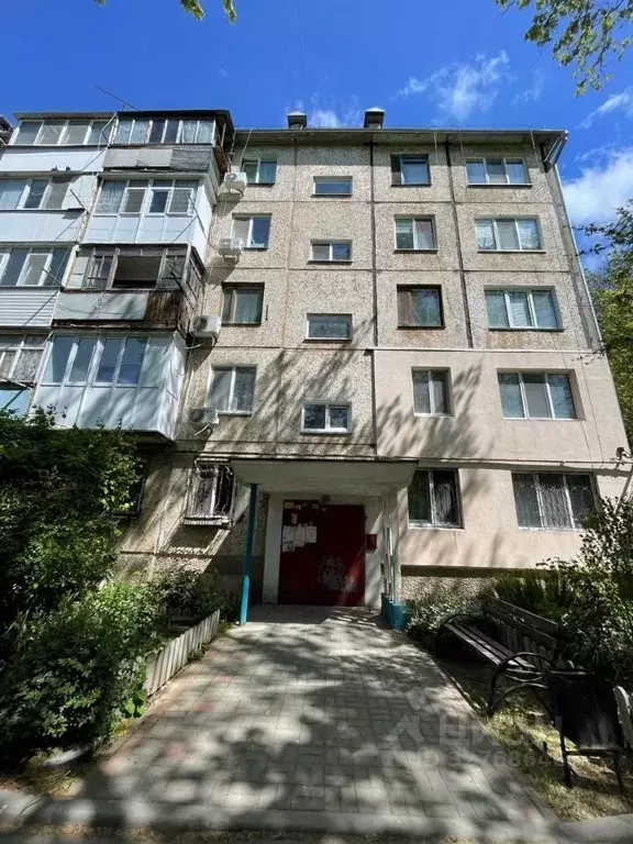 2-к кв. Крым, Керчь ул. Большевистская, 3 (43.8 м) - Фото 1