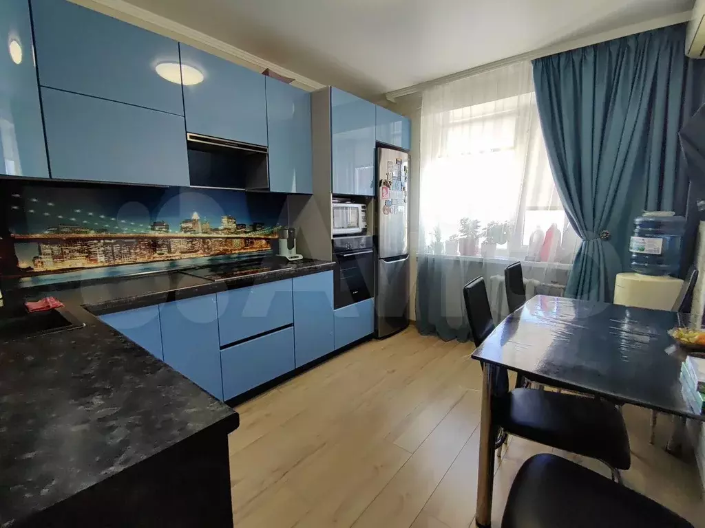 2-к. квартира, 54 м, 5/9 эт. - Фото 0
