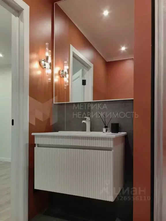 2-к кв. Тюменская область, Тюмень Рощино мкр, ул. Александра ... - Фото 1