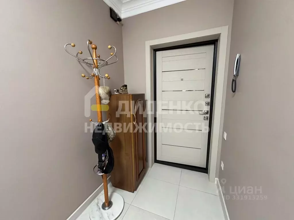 2-к кв. Краснодарский край, Тихорецк Октябрьская ул., 8Ак1 (66.0 м) - Фото 2