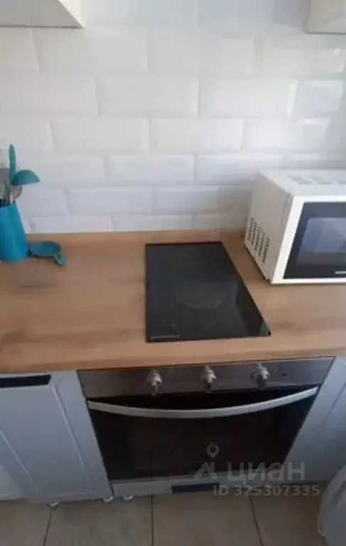 2-к кв. Краснодарский край, Сочи Центральный мкр, ул. Островского, 25 ... - Фото 2