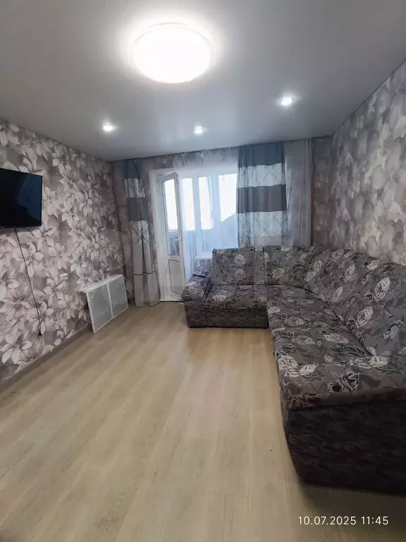 2-к. квартира, 52 м, 3/9 эт. - Фото 0