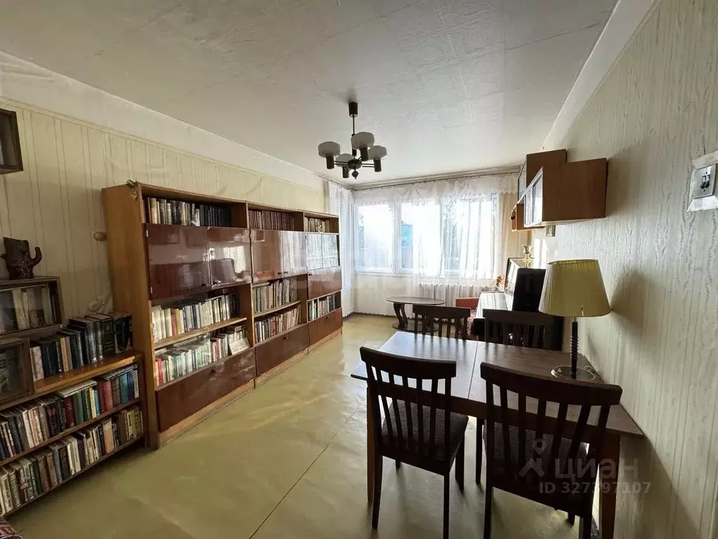 3-к кв. Псковская область, Псков Завеличье исторический район, ул. ... - Фото 1