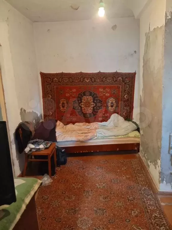 3-к. квартира, 50 м, 1/1 эт. - Фото 1