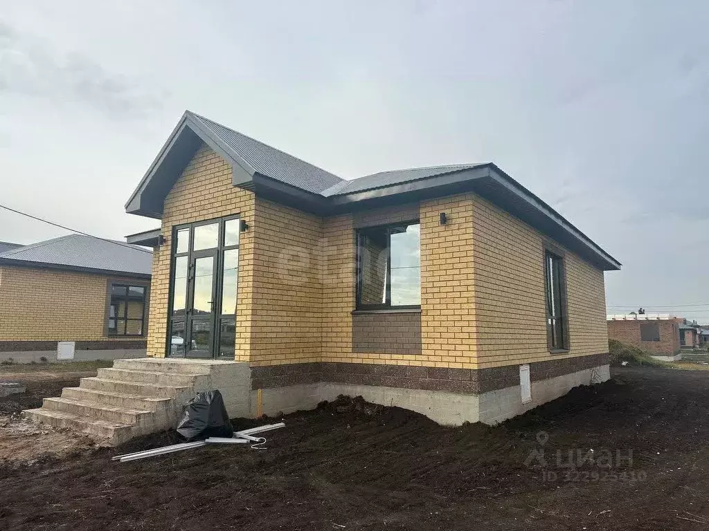 Дом в Башкортостан, Уфимский район, Дмитриевский сельсовет, д. ... - Фото 2