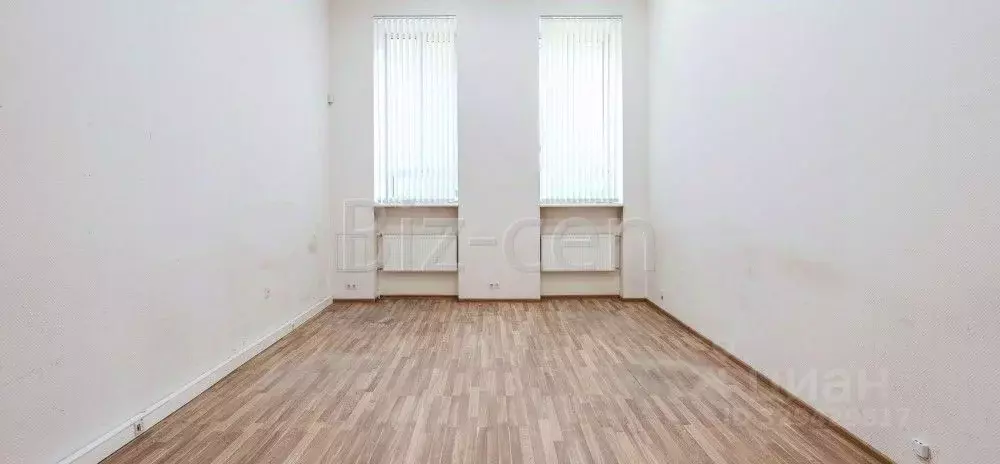 Офис в Санкт-Петербург Лиговский просп., 43-45Б (20 м) - Фото 2