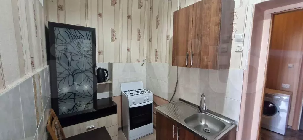 1-к. квартира, 30 м, 4/4 эт. - Фото 1