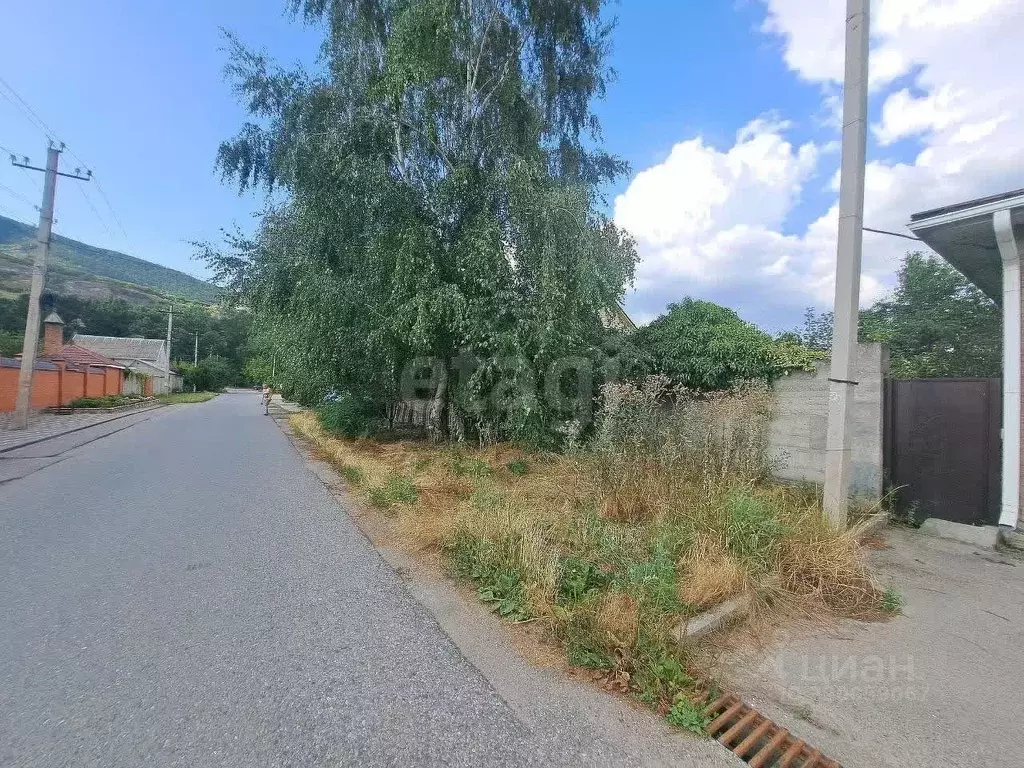 Участок в Ставропольский край, Пятигорск городской округ, пос. ... - Фото 1