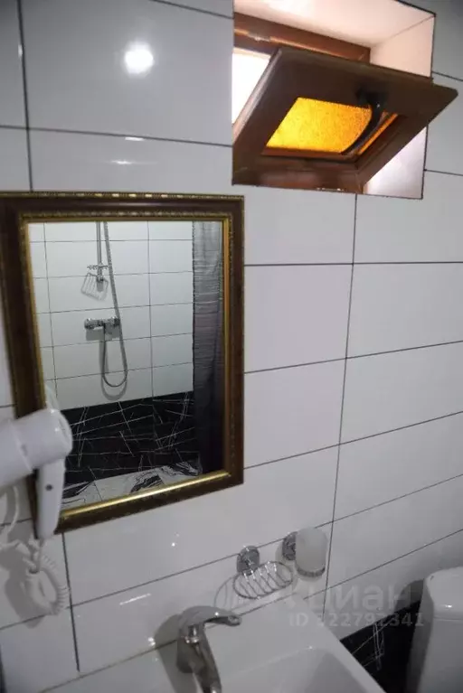 Комната Адыгея, Майкопский район, Даховская ст-ца  (30.0 м) - Фото 2