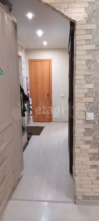 2-к. квартира, 49 м, 3/3 эт. - Фото 1
