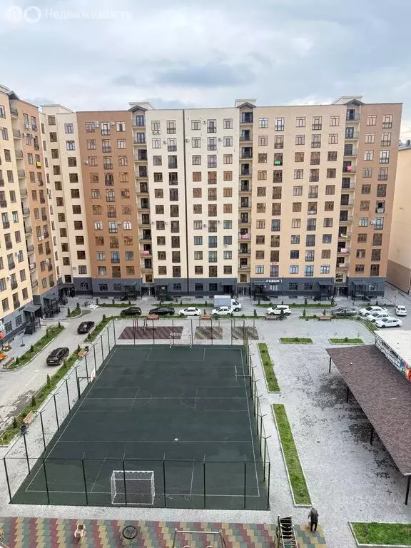 3-комнатная квартира: Нальчик, улица Шарданова, 52А (102.5 м) - Фото 2