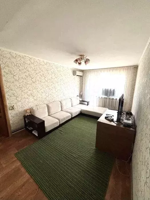 2-к. квартира, 43,3 м, 5/5 эт. - Фото 0