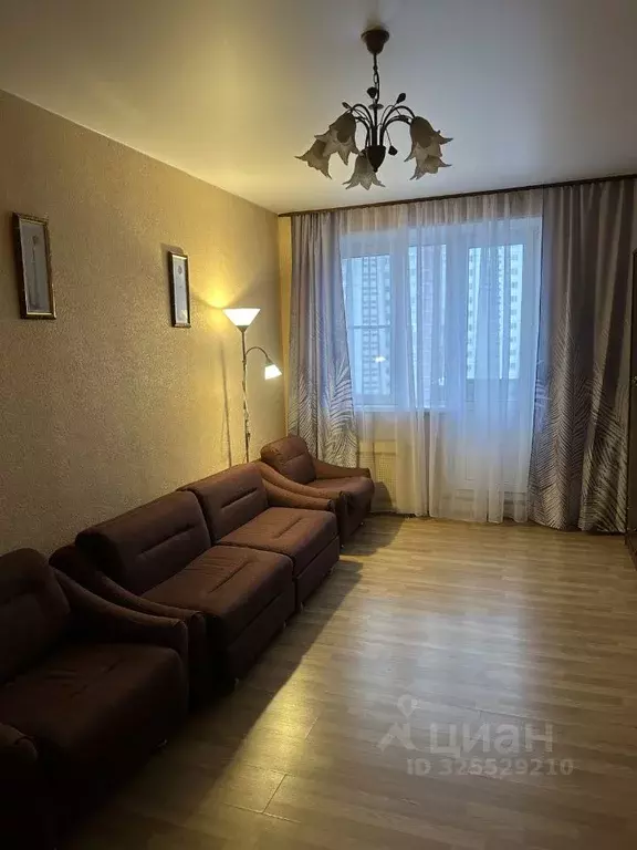 2-к кв. Москва ул. Академика Анохина, 38К4 (53.8 м) - Фото 1