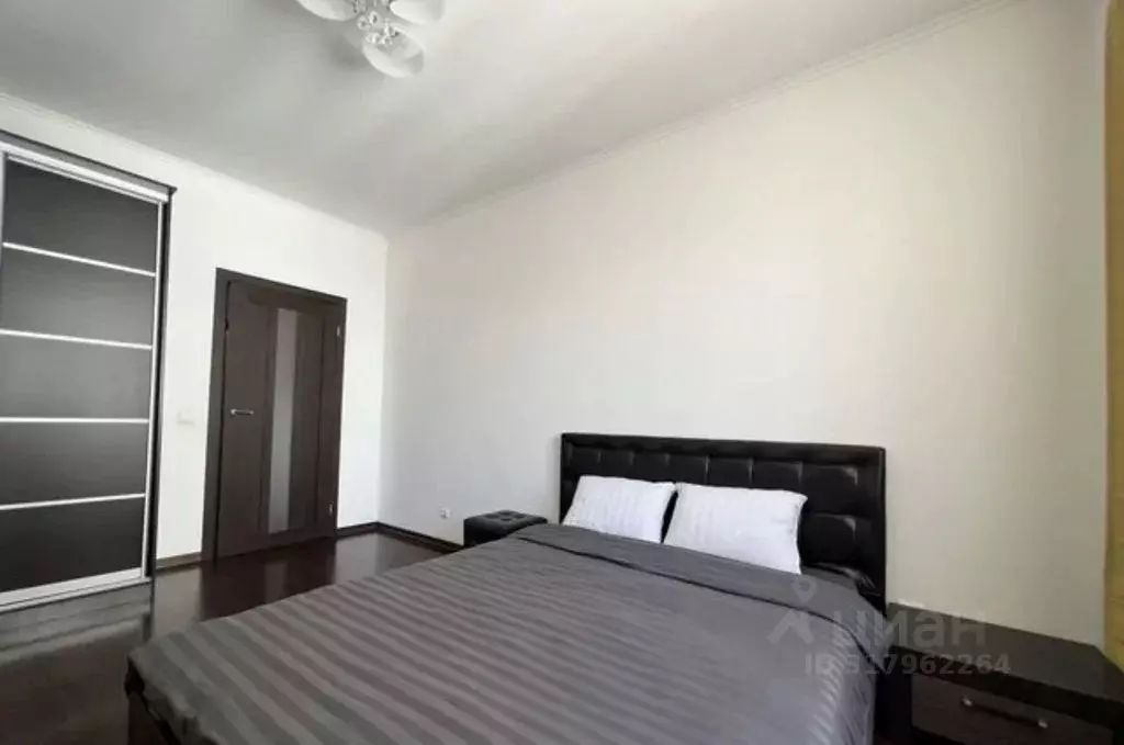 2-к кв. Санкт-Петербург просп. Медиков, 10к4 (70.0 м) - Фото 0