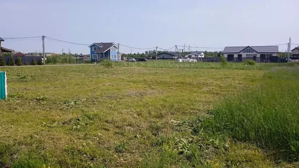 Участок в Ленинградская область, Тосненский район, Федоровское ... - Фото 0