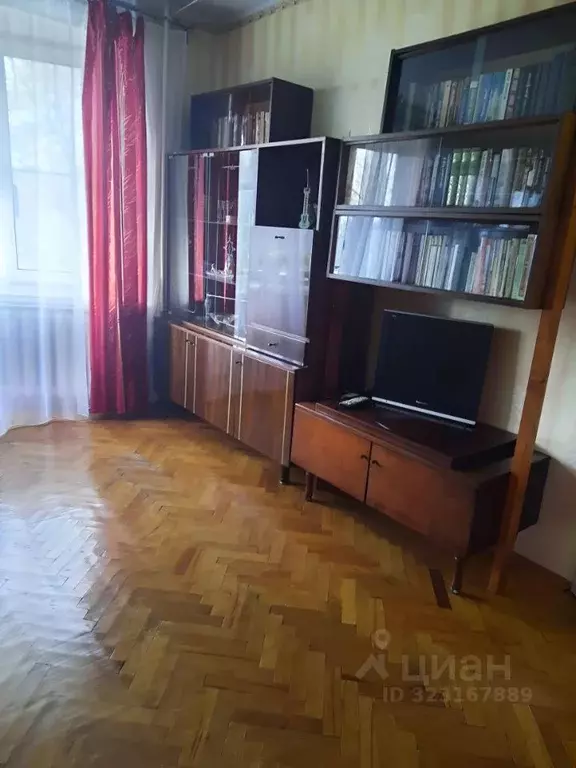 1-к кв. Санкт-Петербург, Санкт-Петербург, Петергоф ул. Халтурина, 11 ... - Фото 1