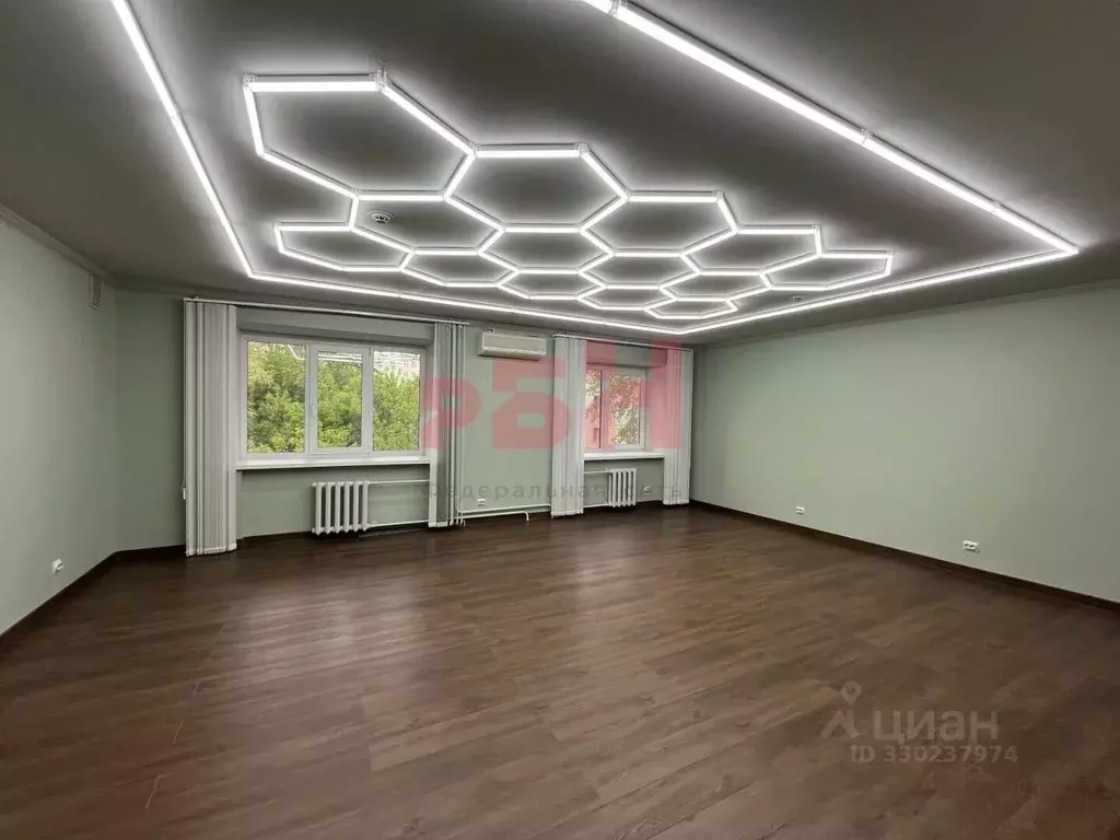 Офис в Тюменская область, Тюмень ул. Герцена, 86А (233 м) - Фото 1