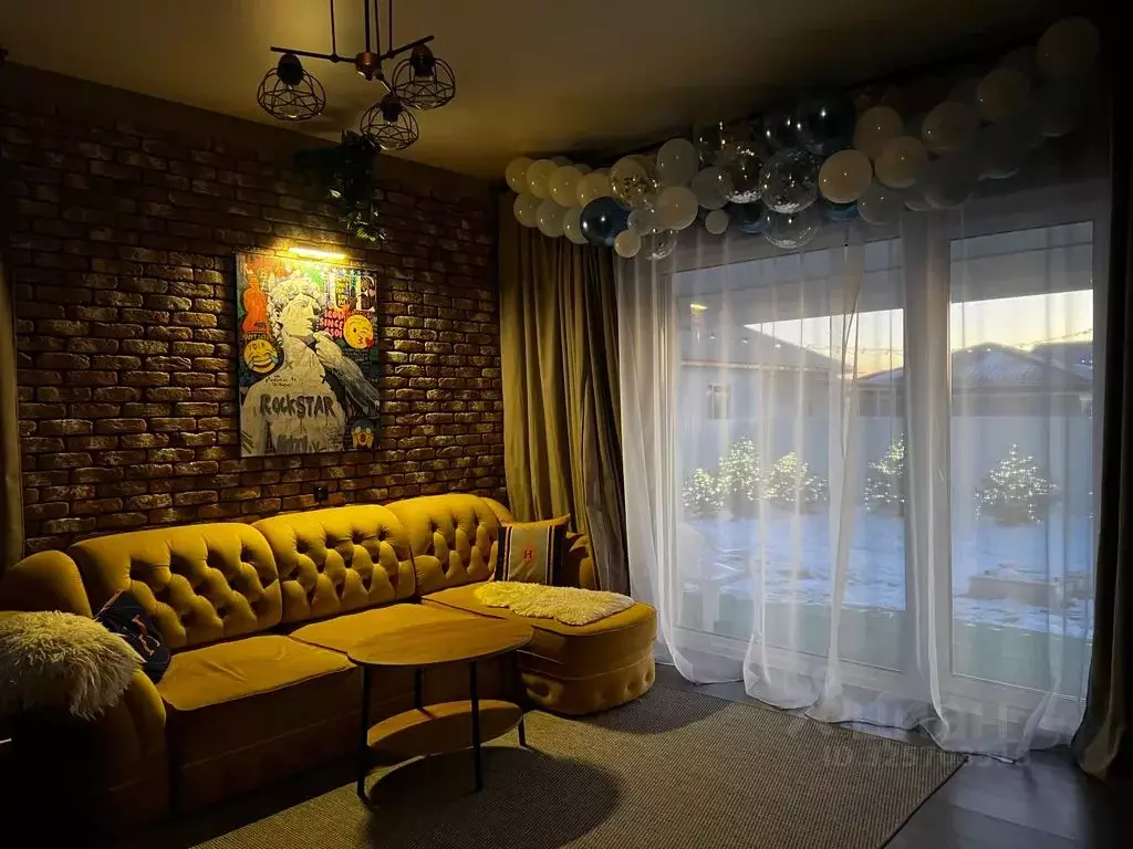 Дом в Свердловская область, Полевской муниципальный округ, с. ... - Фото 1