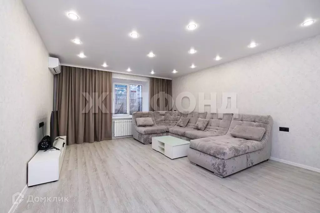 Продаётся 4-к квартира, 93.7 м - Фото 1