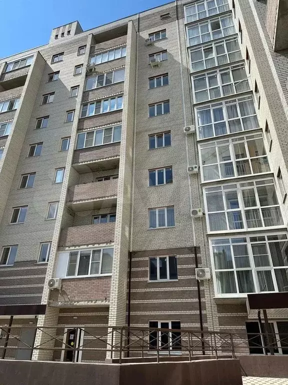 2-к. квартира, 70 м, 8/10 эт. - Фото 1